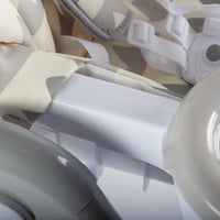 كرسي طعام متعدد المواصفات بعدّة ارتفاعات