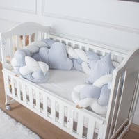 ضفيرة رباعية لسرير الطفل سماوي