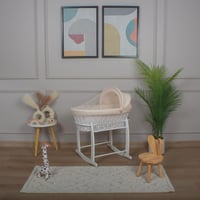 سلة موسى خيزران ابيض بتلبيسة قماش مقلّم بيج