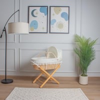 سلة موسى قش بتلبيسة قماش قطن سكري مزيّة بكلفة