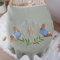 بطانية صوف مطرزة