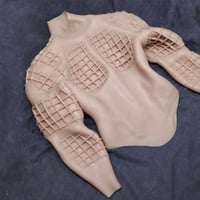 بدلة العضلات المصنوعة من السيليكون