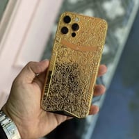 آيفون مطلي بالذهب 16 برو max عيار 24 مزخرف