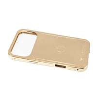 كفر للايفون 17 برو/بروماكس مطلي ذهب عيار 24 قراط