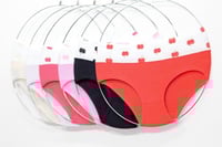 كلوب نسائي ايفون صيني 6 حبات