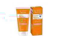 افين كريم سائل واقي شمس (+50 SPF) مع كريم أساس عبو...