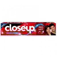 كلوس اب معجون أسنان انتعاش ثلاثي أحمر حار 120 مل