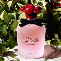 عطر دولا روزا اكسيلسا من غابانا دولتشي او دو بارفي...