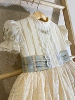 فستان دانتيلات فرنسيه