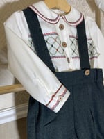 طقم أولاد زيتي مع قميص مُطرز