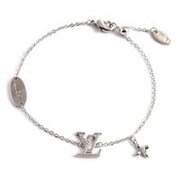 اسواره زركون ناعم فضي من ماركة فايلت