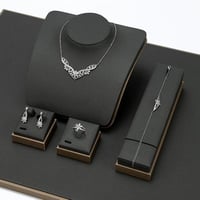 نص طقم زركون فضي من فايلت