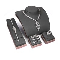 طقم زركون فضي فص أسود من ماركة فايلت