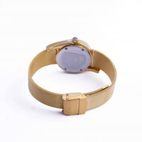 ساعة نسائية ذهبي مينا أسود سير حصير من ماركة فايلت