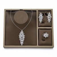 نص طقم زركون فضي من فايلت