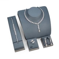 طقم زركون مكس من ماركة فايلت