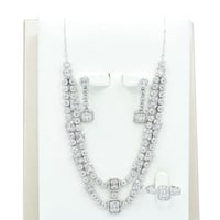 نص طقم زركون فضي من ماركة فايلت