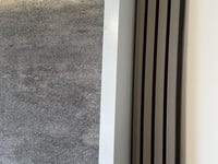 شلال جداري عملاق مع ديكور تكسيات