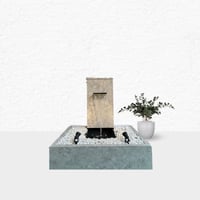 شلال جداري مصب واحد