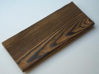 خشبية عَتيقْ