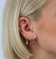 حلق لورا ايز