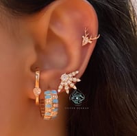 اقراط قلب حجر ملون