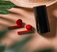 سماعة أحمر الشفاه