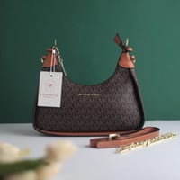 شنطة مايكل كورس ويلما K122