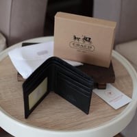 محافظ كوتش CO250