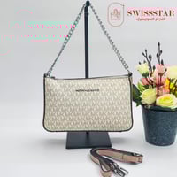 شنطة مايكل كورس M107