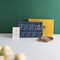 شنطة فندي باجيت F119