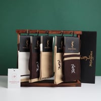 جوارب سان لوران