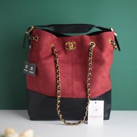 شنطة شانيل ماكسي هوبو c146