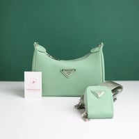 شنطه برادا ري اديشن B109