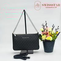 شنطة مايكل كورس M107