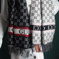 شال ماركة قوتشي G101