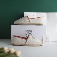 شوزات لويفي LOE10