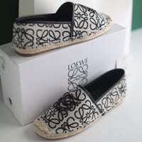 شوزات لويفي LOE10