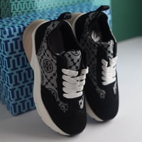 شوز توري بورش T150