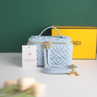 شنطة فندي نسائي F115