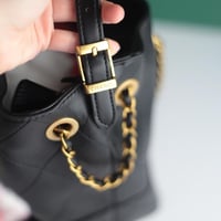 شنطة شانيل سمول هوبو C147