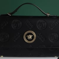 شنطة فرزاتشي FR101