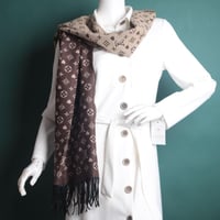 شالات لويس فيتون LF103