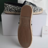 شوزات لويفي LOE10