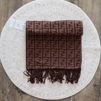 شالات فندي F103