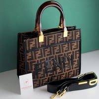 شنطة فندي نسائي F110