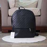 شنطة ضهر قوتشي G150