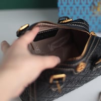 توري بورش مونوجرام ميني براييل T105