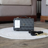 شنطة جيس نسائي G116