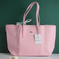 شنطة لاكوست LA102